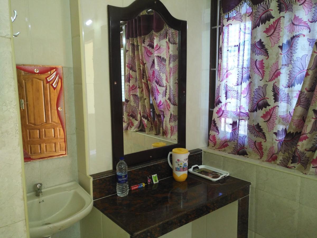 קניאקומרי Rehoboth Home Stay מראה חיצוני תמונה